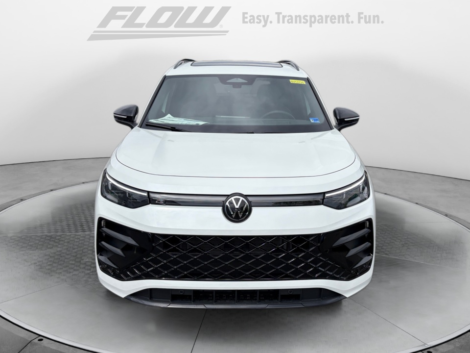 3VVGR7RM8TM080072 2026 Volkswagen Tiguan SE R-Line Black