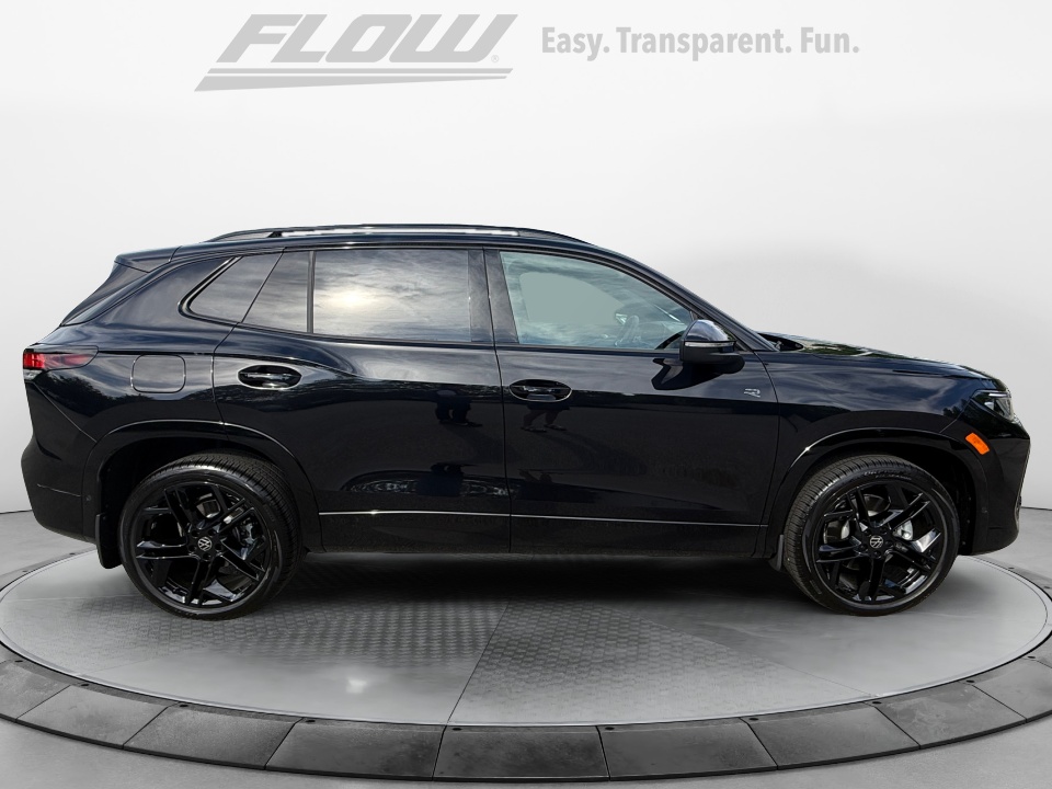 3VVGR7RM8TM099494 2026 Volkswagen Tiguan SE R-Line Black