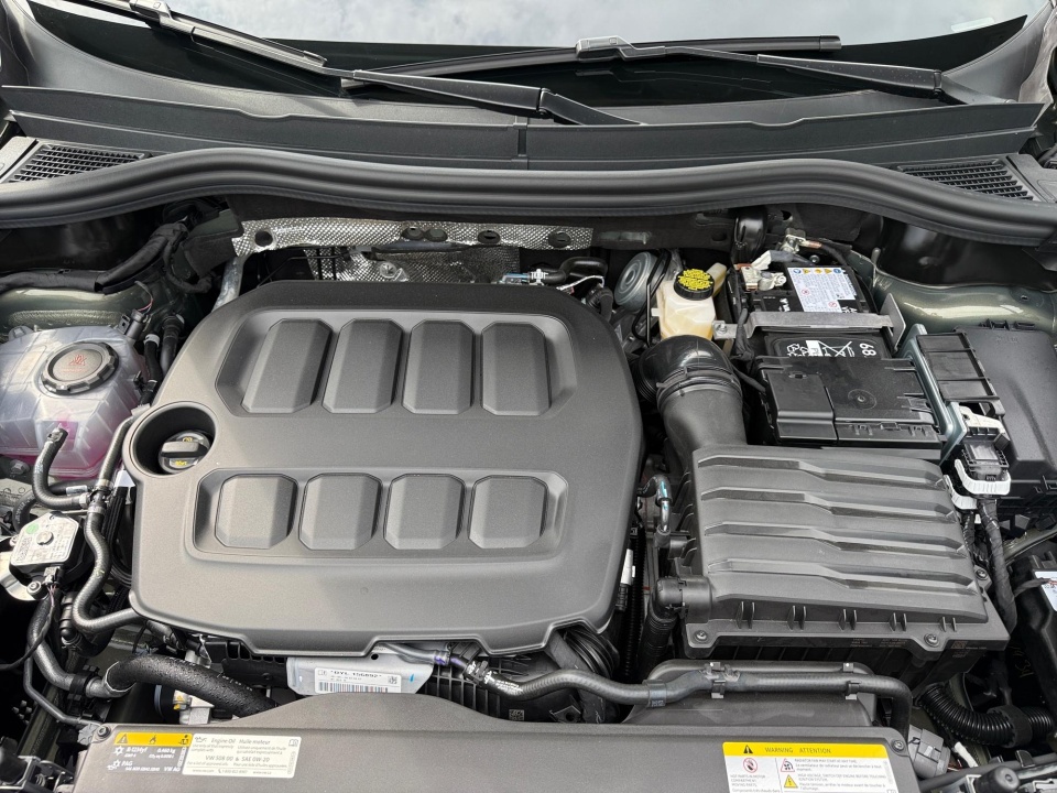 3VVGR7RM8TM131537 2026 Volkswagen Tiguan SE R-Line Black