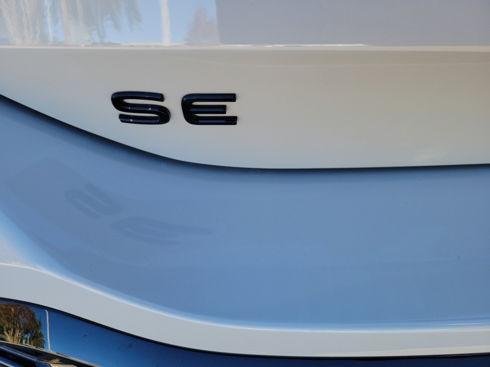 3VVGR7RM9TM037246 2026 Volkswagen Tiguan SE R-Line Black