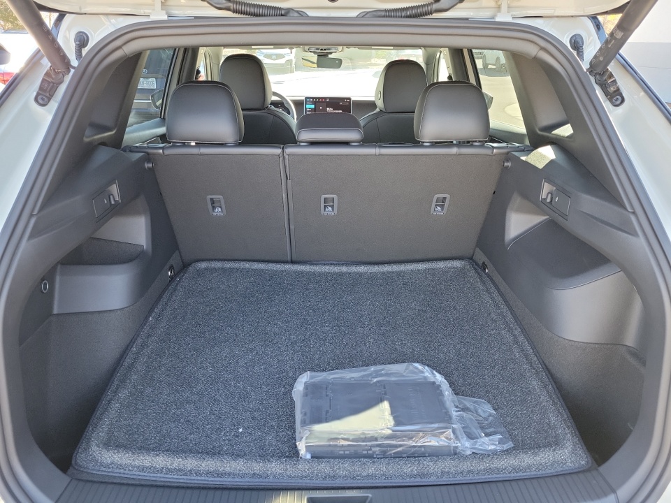 3VVGR7RM9TM037246 2026 Volkswagen Tiguan SE R-Line Black