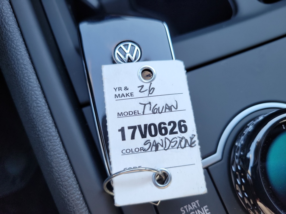 3VVGR7RM9TM037246 2026 Volkswagen Tiguan SE R-Line Black