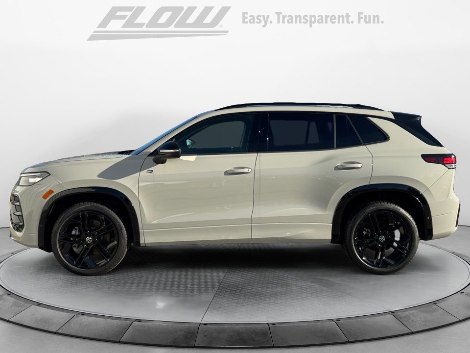 3VVGR7RM9TM040924 2026 Volkswagen Tiguan SE R-Line Black