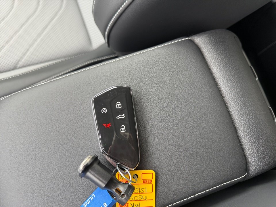 3VVGR7RM9TM056184 2026 Volkswagen Tiguan SE R-Line Black