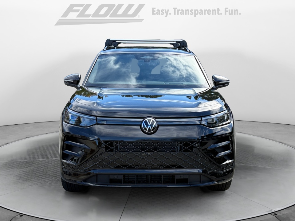 3VVGR7RMXTM001971 2026 Volkswagen Tiguan SE R-Line Black