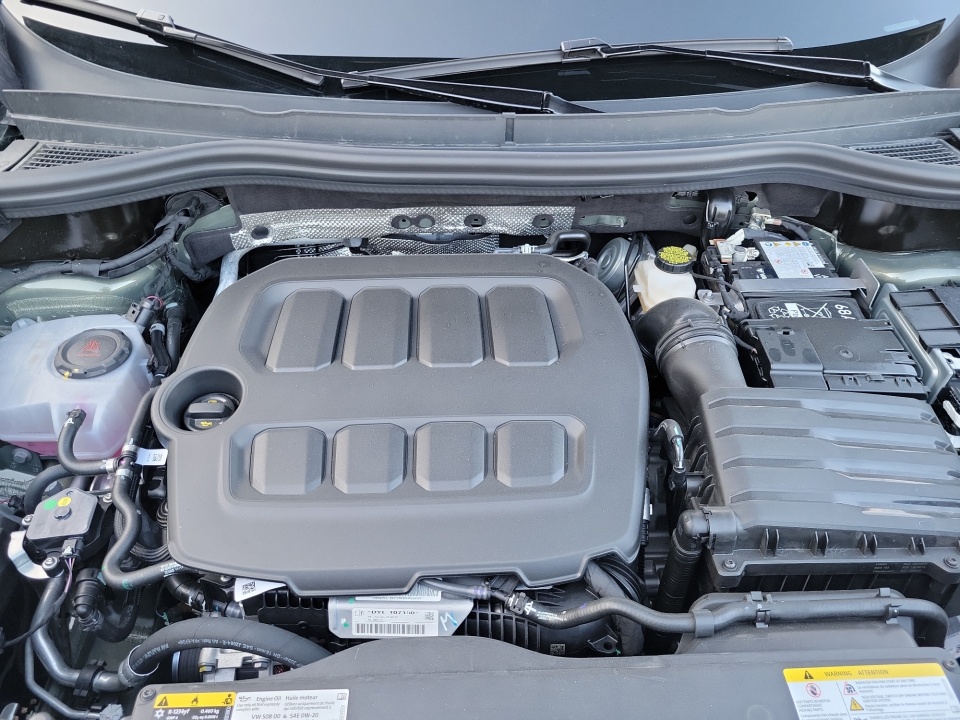 3VVHR7RM1TM061318 2026 Volkswagen Tiguan SE R-Line Black