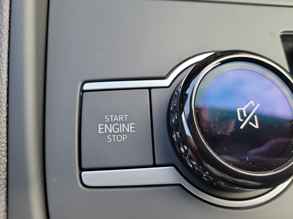 3VVHR7RM2TM043779 2026 Volkswagen Tiguan SE R-Line Black