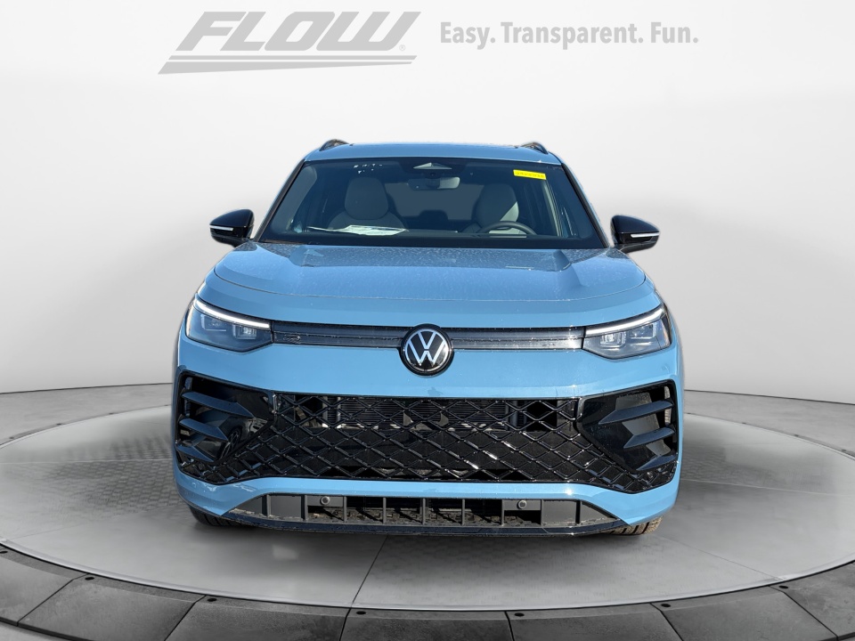 3VVHR7RM2TM045094 2026 Volkswagen Tiguan SE R-Line Black