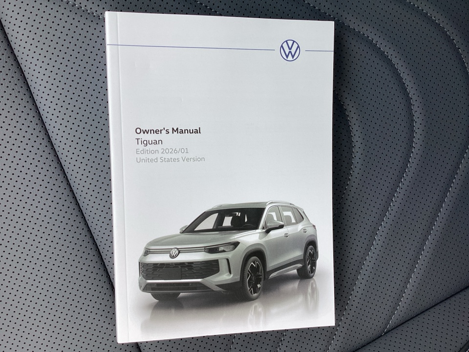 3VVHR7RM2TM066480 2026 Volkswagen Tiguan SE R-Line Black