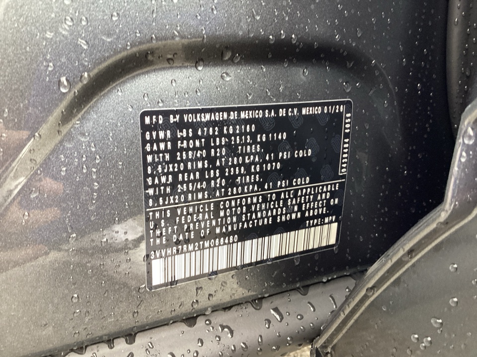 3VVHR7RM2TM066480 2026 Volkswagen Tiguan SE R-Line Black