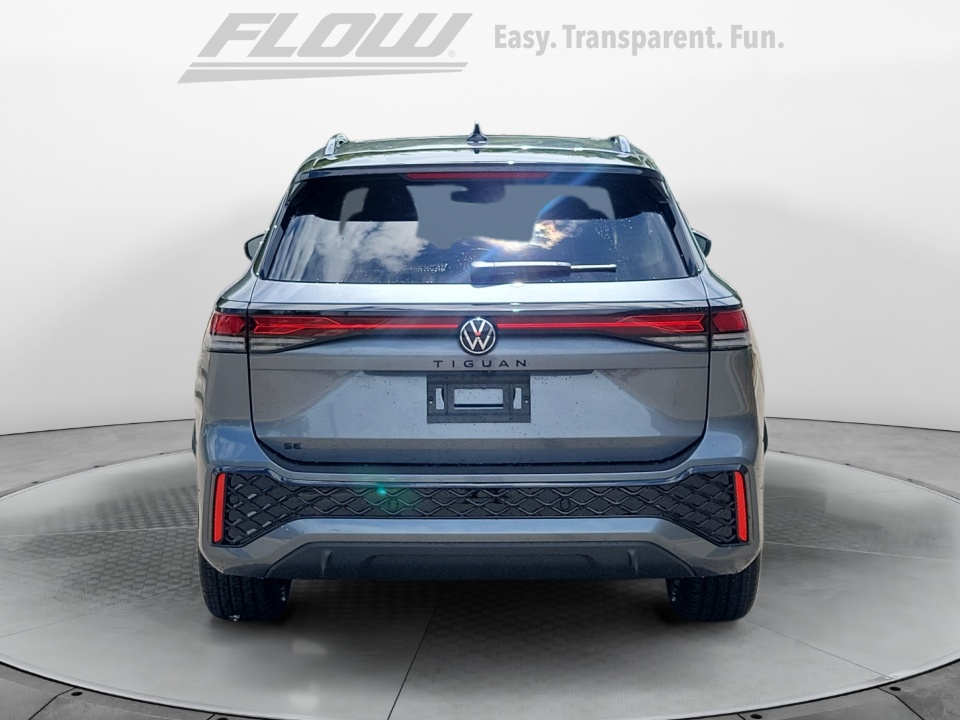 3VVHR7RM2TM124717 2026 Volkswagen Tiguan SE R-Line Black