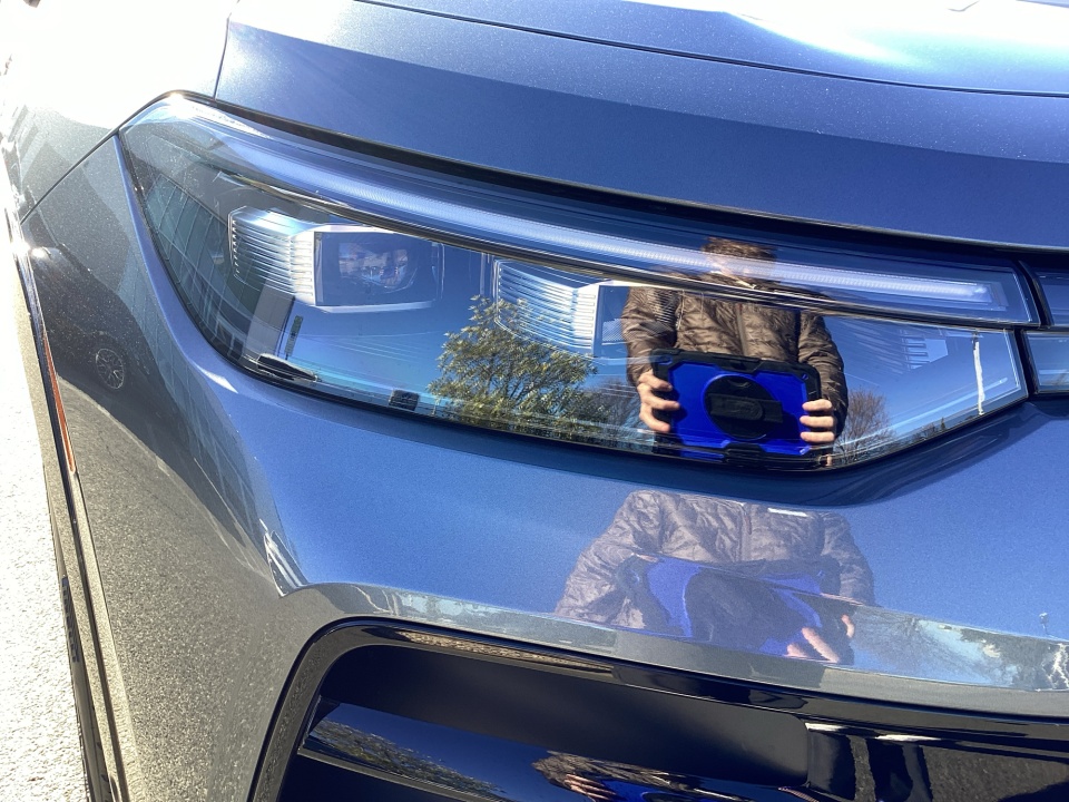 3VVHR7RM3TM051986 2026 Volkswagen Tiguan SE R-Line Black