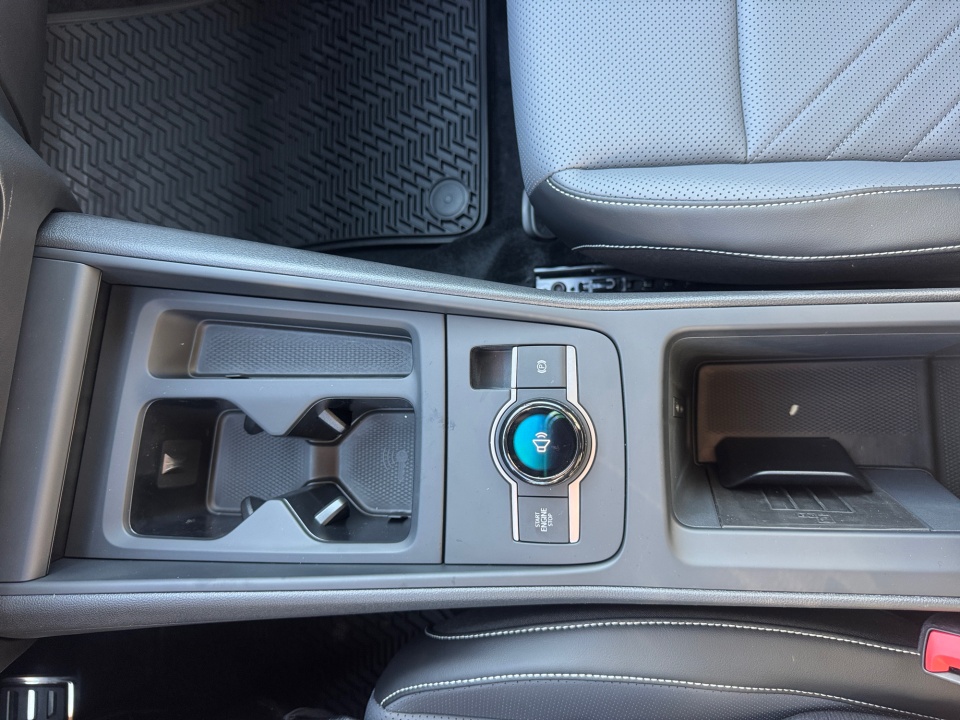 3VVHR7RM7TM010065 2026 Volkswagen Tiguan SE R-Line Black