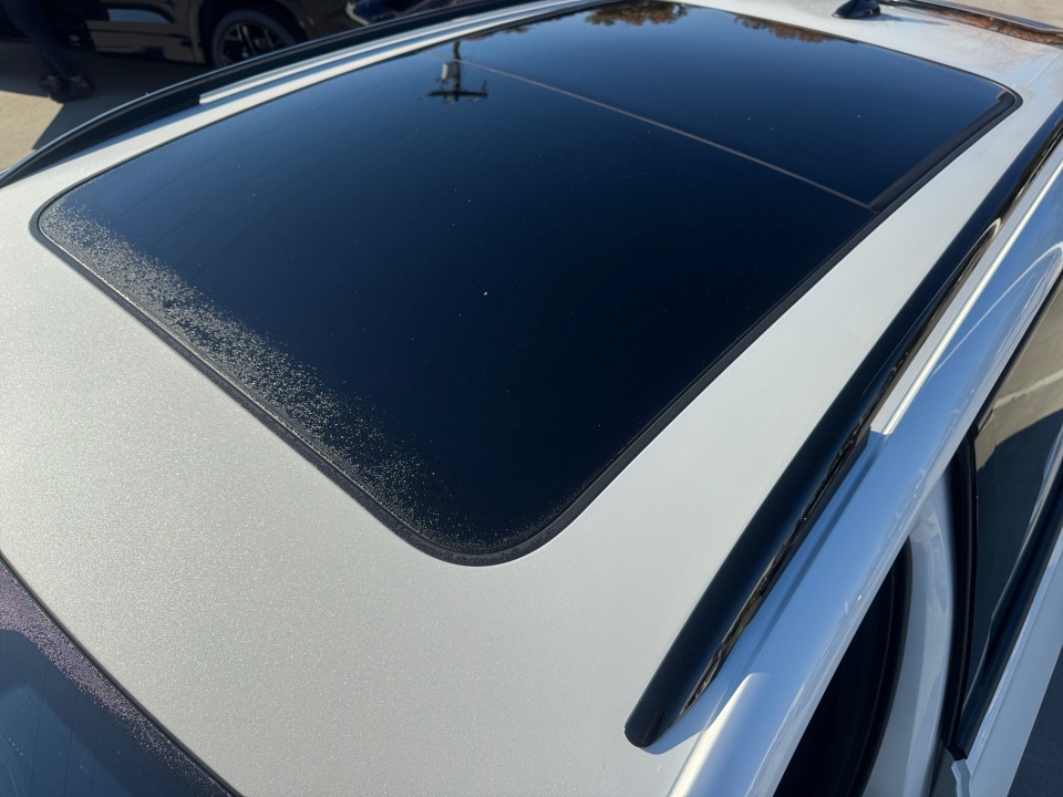 3VVHR7RM7TM010065 2026 Volkswagen Tiguan SE R-Line Black