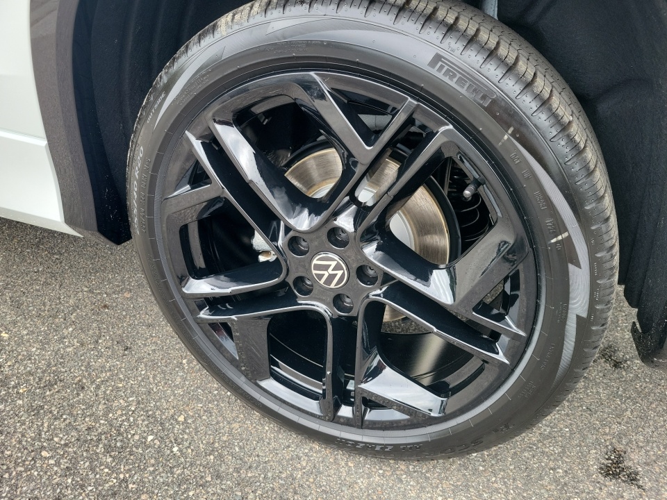 3VVHR7RMXTM131950 2026 Volkswagen Tiguan SE R-Line Black