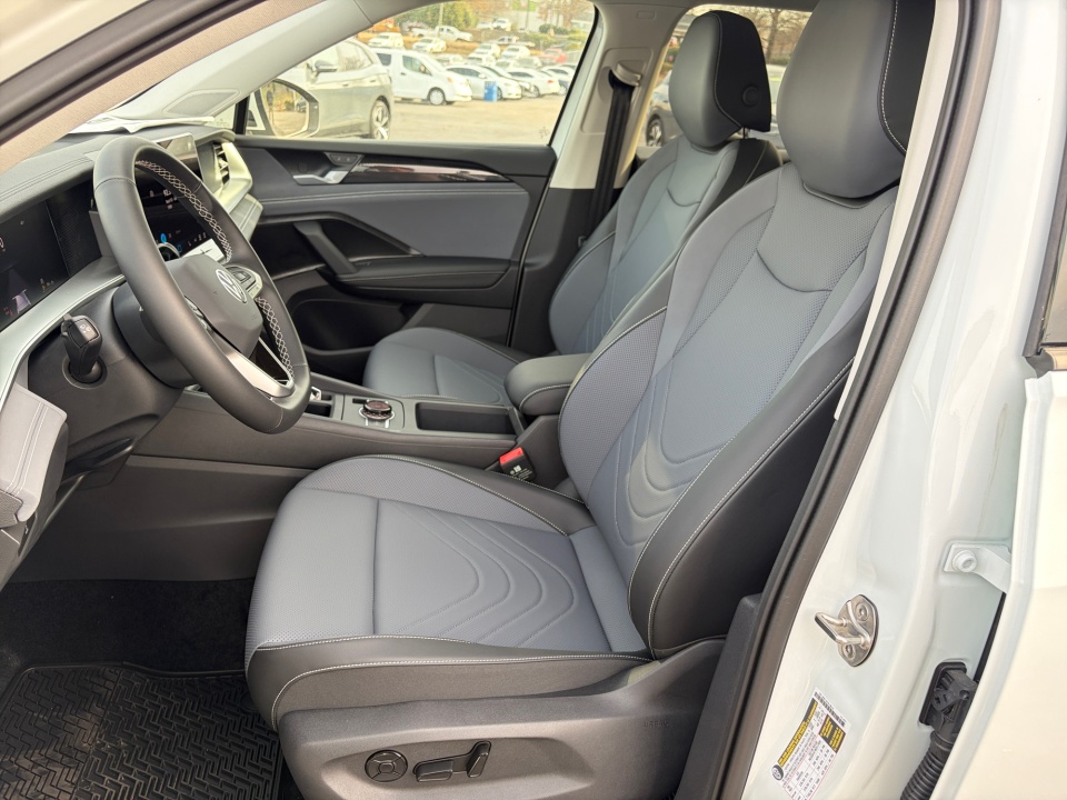 3VVMR7RM0TM004011 2026 Volkswagen Tiguan SE