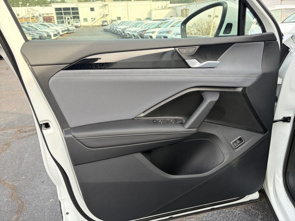 3VVMR7RM0TM004011 2026 Volkswagen Tiguan SE