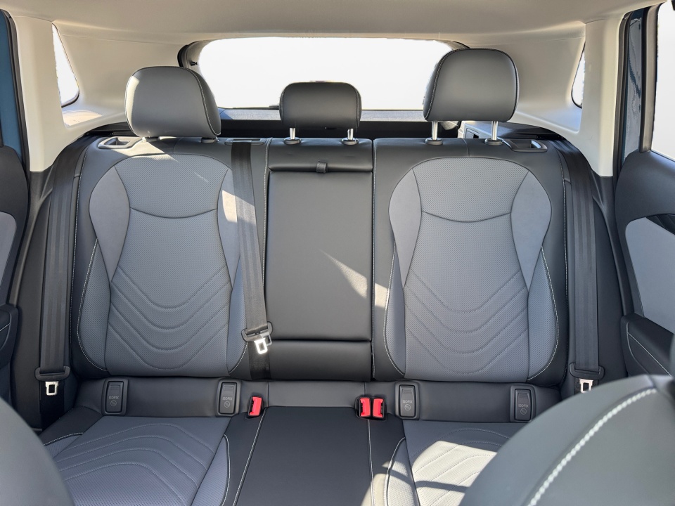 3VVMR7RM0TM044167 2026 Volkswagen Tiguan SE