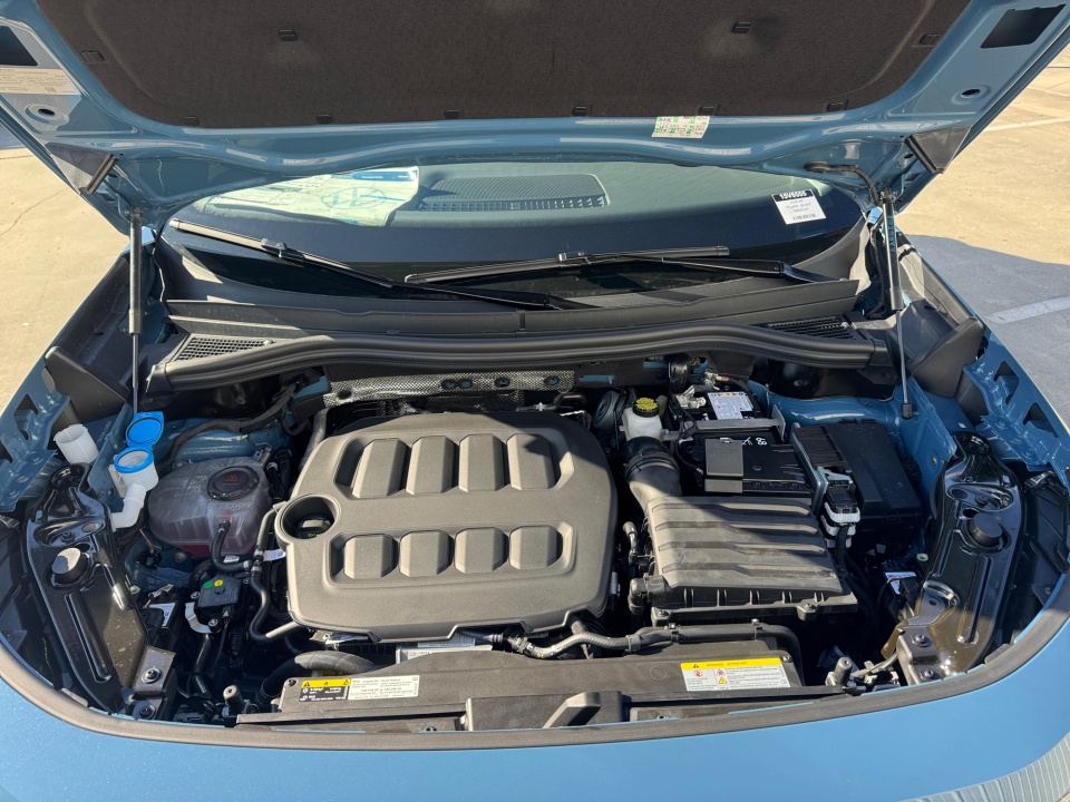 3VVMR7RM0TM044167 2026 Volkswagen Tiguan SE