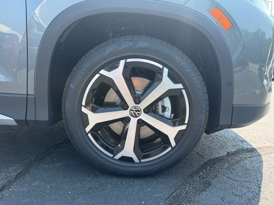 3VVMR7RM0TM119756 2026 Volkswagen Tiguan SE