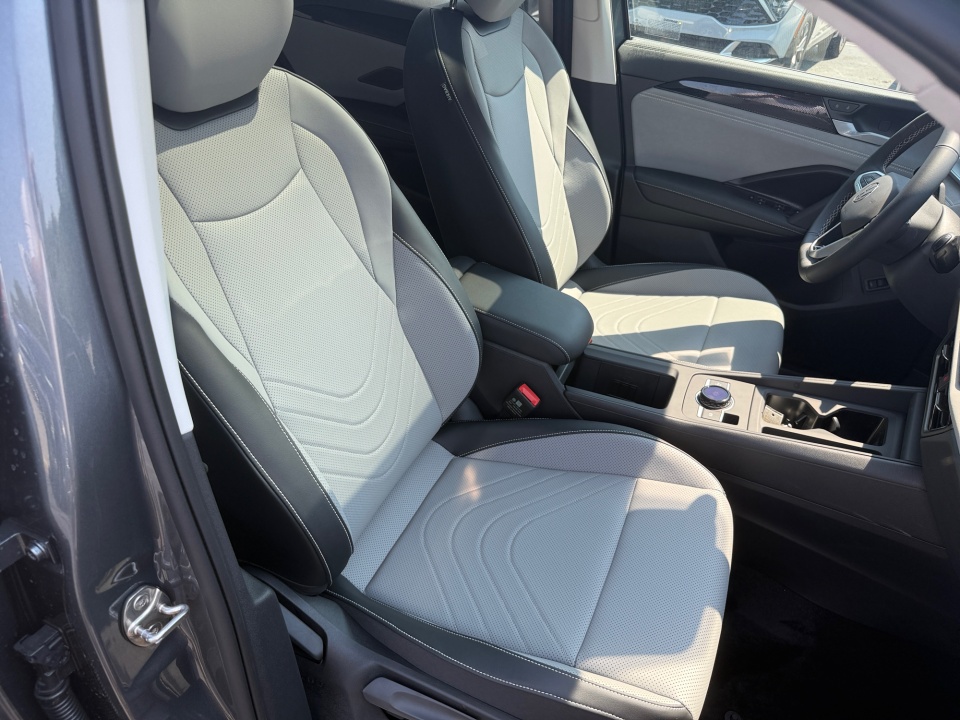 3VVMR7RM0TM119756 2026 Volkswagen Tiguan SE