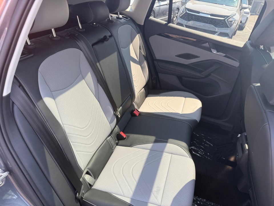 3VVMR7RM0TM119756 2026 Volkswagen Tiguan SE