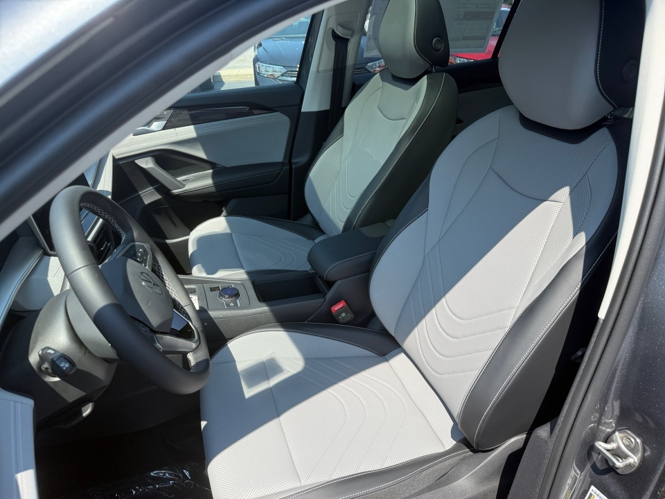 3VVMR7RM0TM119756 2026 Volkswagen Tiguan SE