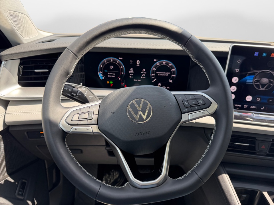 3VVMR7RM0TM135827 2026 Volkswagen Tiguan SE