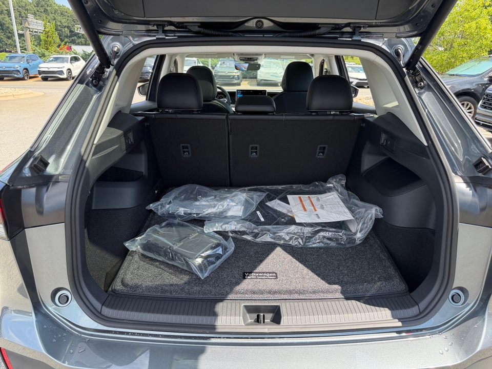 3VVMR7RM0TM135827 2026 Volkswagen Tiguan SE