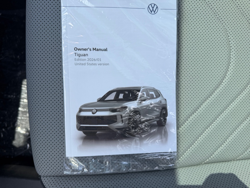 3VVMR7RM0TM135827 2026 Volkswagen Tiguan SE
