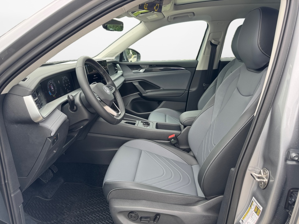 3VVMR7RM1SM047206 2025 Volkswagen Tiguan 2.0T SE