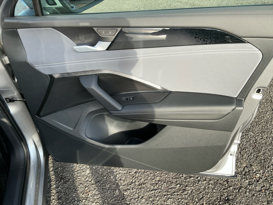 3VVMR7RM3TM028707 2026 Volkswagen Tiguan SE