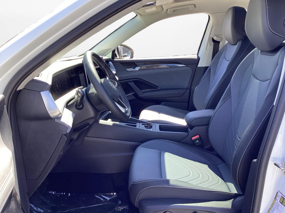 3VVMR7RM4TM095915 2026 Volkswagen Tiguan SE