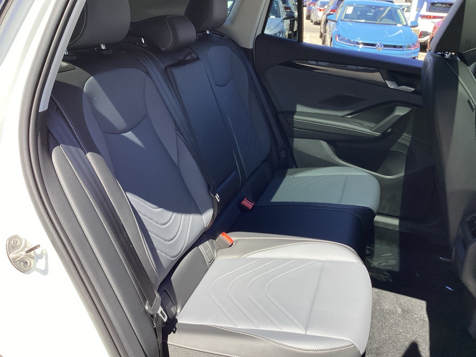 3VVMR7RM4TM095915 2026 Volkswagen Tiguan SE