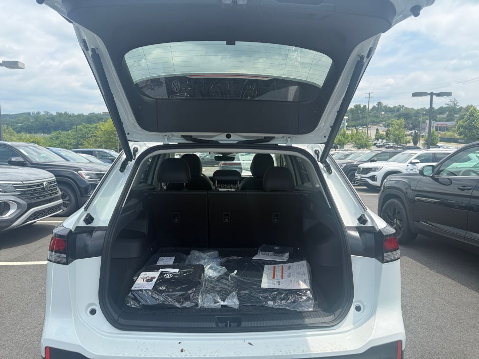 3VVMR7RM4TM119565 2026 Volkswagen Tiguan SE