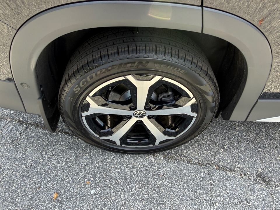 3VVMR7RM6TM128283 2026 Volkswagen Tiguan SE