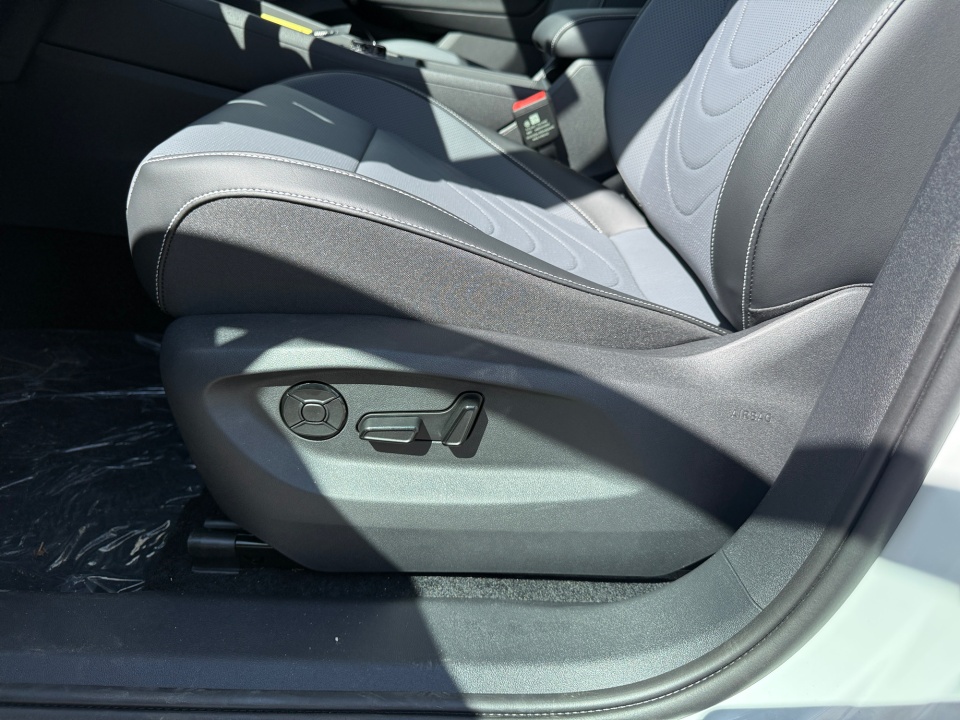 3VVMR7RM7TM084990 2026 Volkswagen Tiguan SE