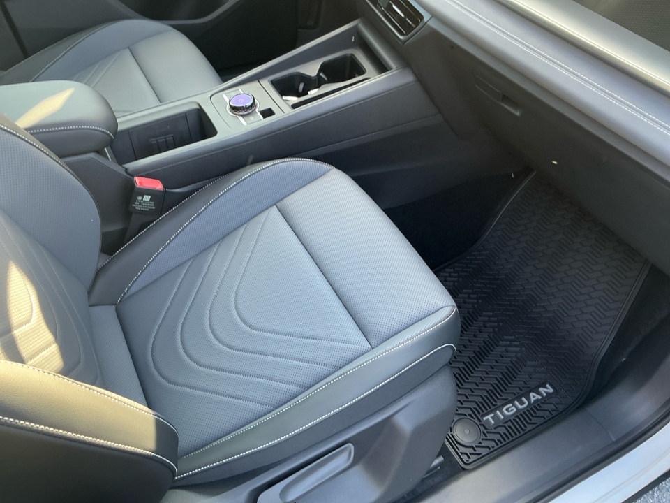 3VVMR7RM8TM017962 2026 Volkswagen Tiguan SE