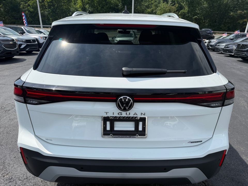 3VVMR7RM8TM121089 2026 Volkswagen Tiguan SE