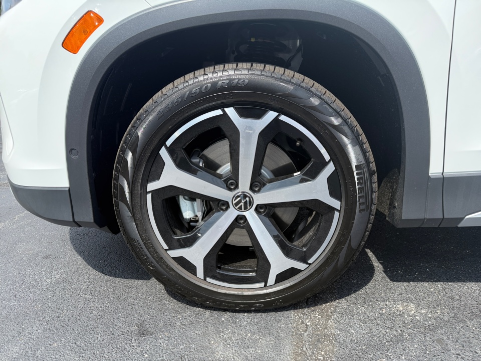 3VVMR7RM8TM121089 2026 Volkswagen Tiguan SE