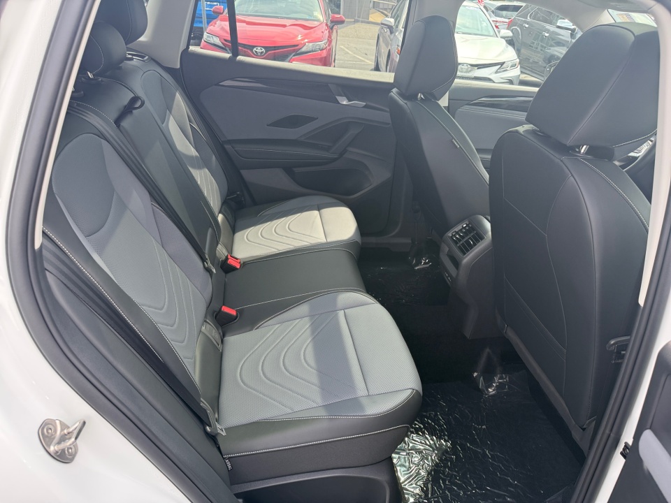 3VVMR7RM8TM121089 2026 Volkswagen Tiguan SE