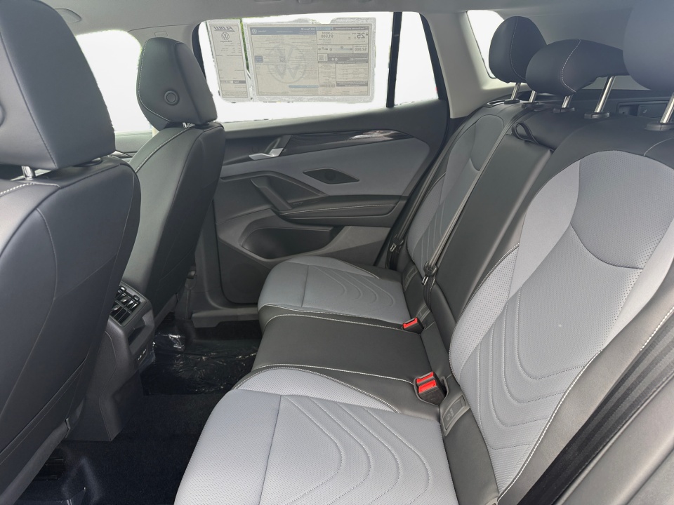 3VVMR7RM8TM126552 2026 Volkswagen Tiguan SE