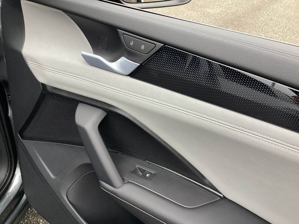 3VVMR7RM9TM039839 2026 Volkswagen Tiguan SE