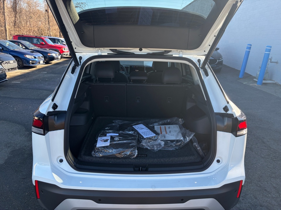 3VVMR7RM9TM040411 2026 Volkswagen Tiguan SE