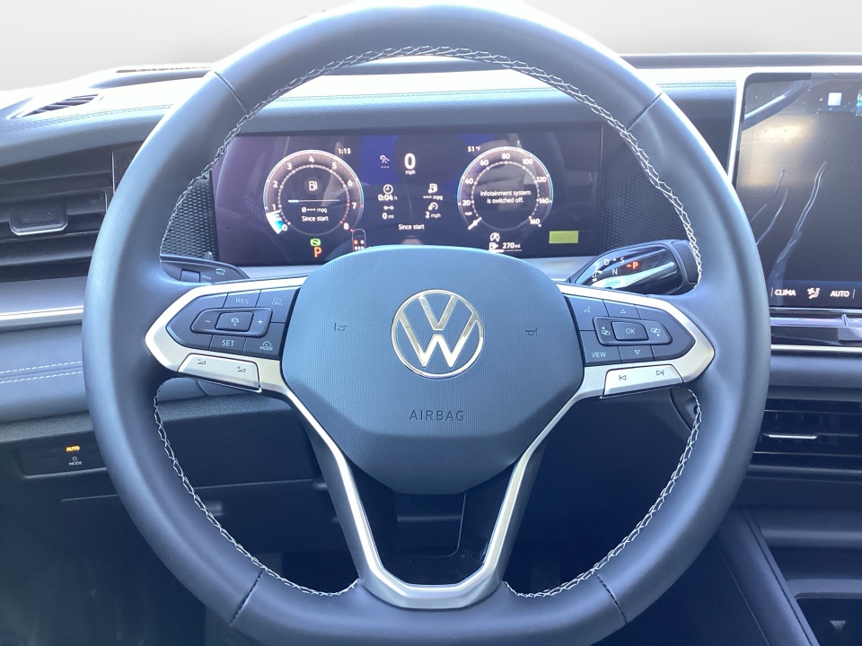 3VVNR7RM0TM033612 2026 Volkswagen Tiguan SE