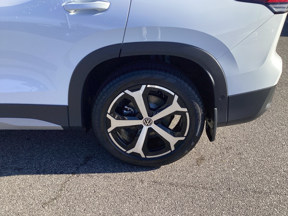 3VVNR7RM0TM033612 2026 Volkswagen Tiguan SE