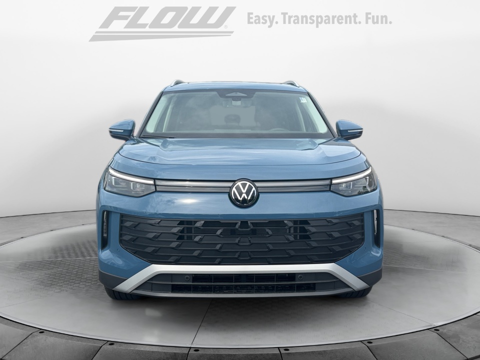 3VVNR7RM2TM090040 2026 Volkswagen Tiguan SE
