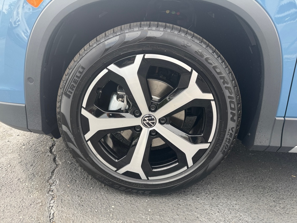 3VVNR7RM2TM090040 2026 Volkswagen Tiguan SE