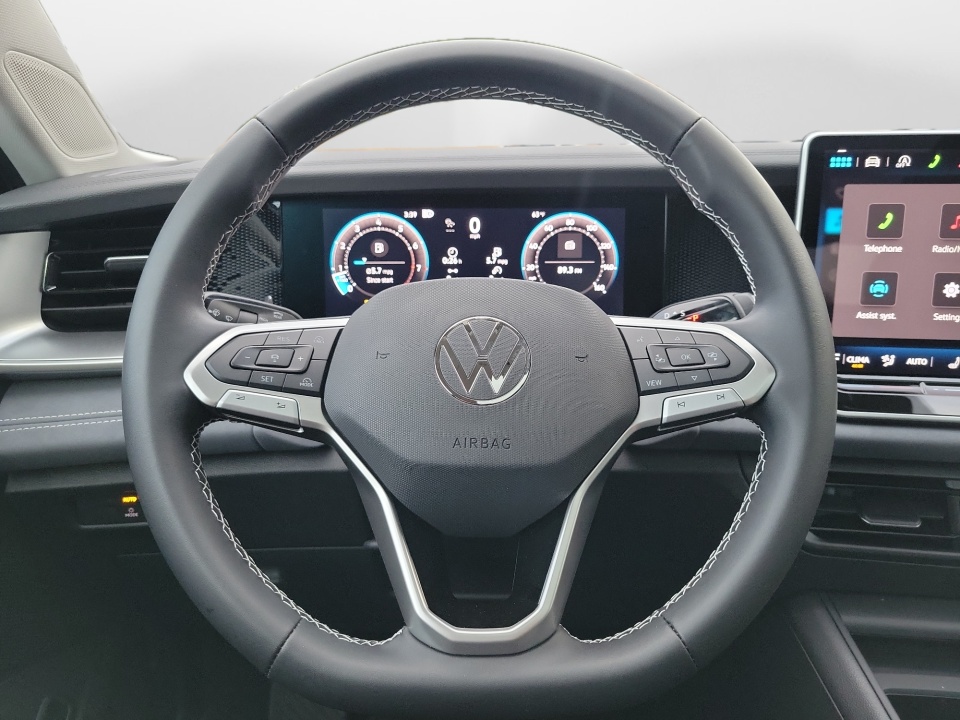 3VVNR7RM5TM031533 2026 Volkswagen Tiguan SE