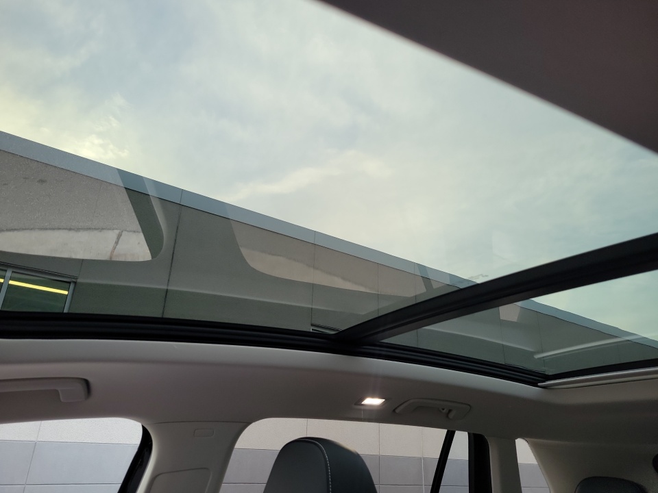 3VVNR7RM5TM031533 2026 Volkswagen Tiguan SE